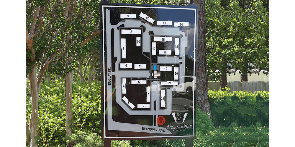 Wayfinding-Signs-Planters-Walk Wayfinding-Signs-Planters-Walk